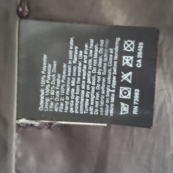 Helly Hansen Puffer Jacket - Picture 10 of 11